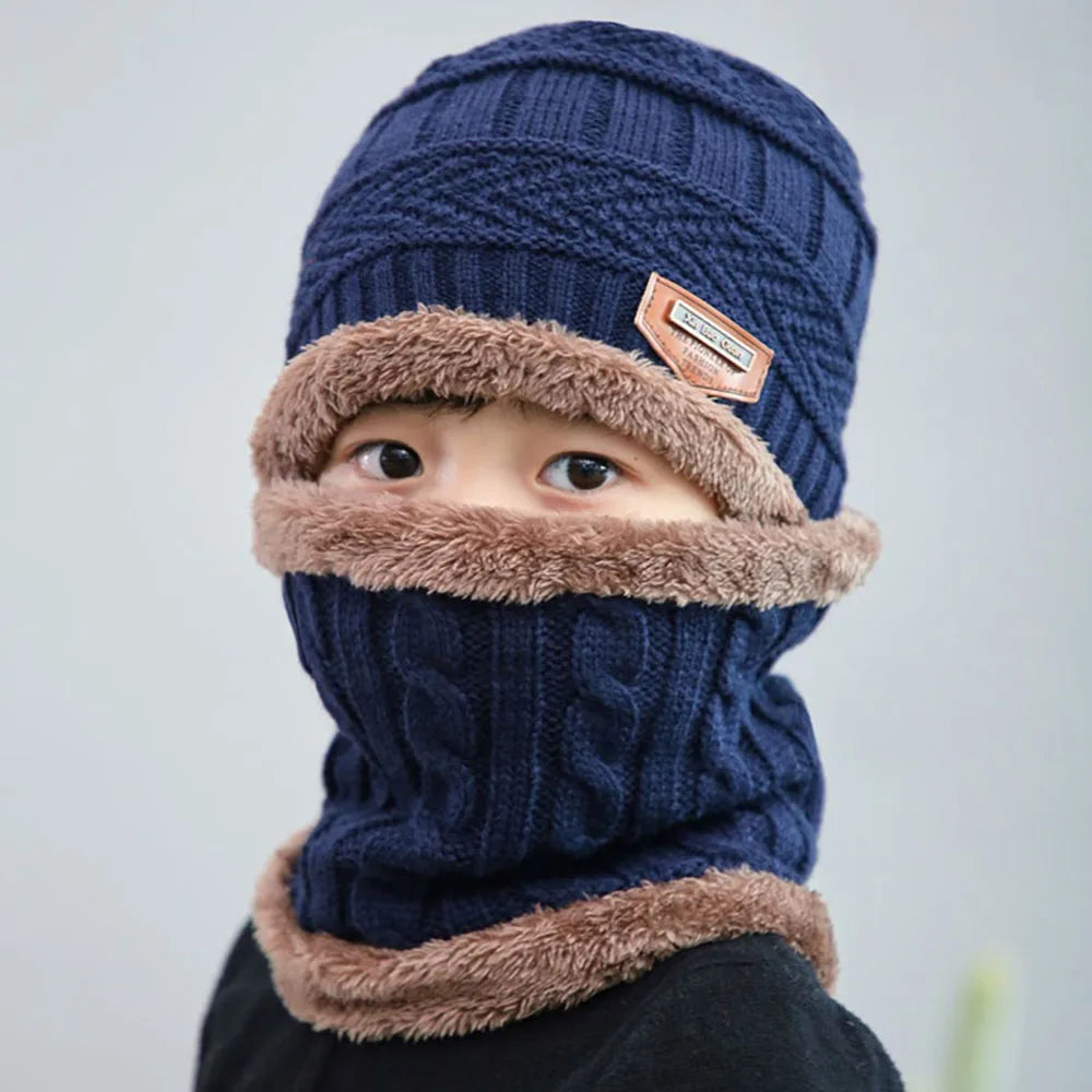 Ensemble Hiver Enfant – Bonnet Tricoté + Écharpe Polaire Ultra Chaude | Garçons & Filles