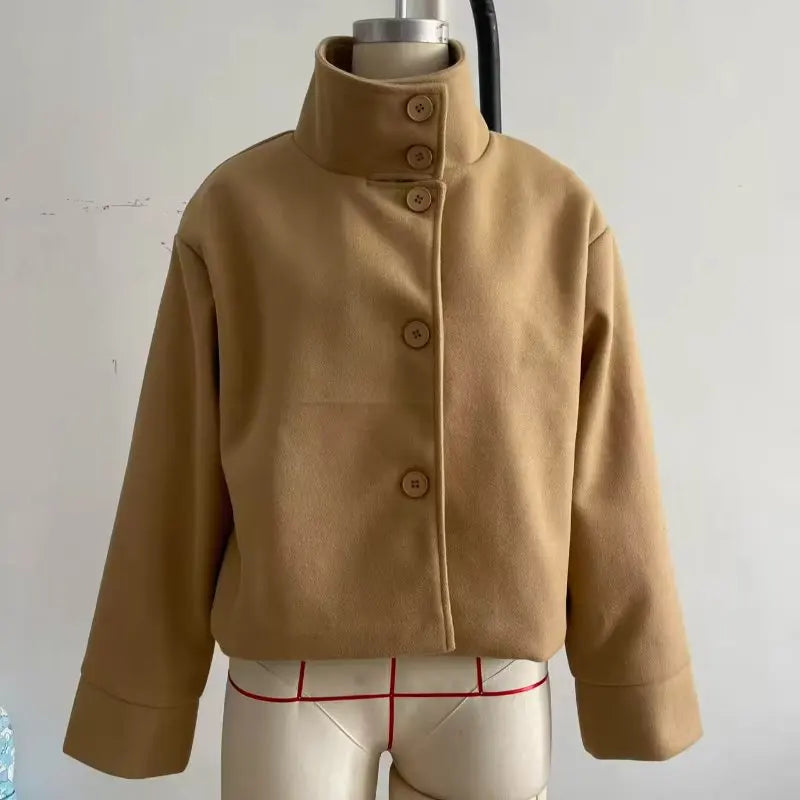 Manteau Femme Col Montant 2025 – Laine Douce, Coupe Large Élégante, Simple Boutonnage, Longue Manche, Style Bureau & Street Chic