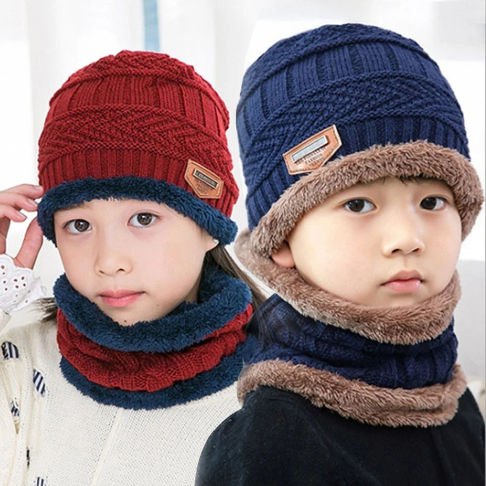 Ensemble Hiver Enfant – Bonnet Tricoté + Écharpe Polaire Ultra Chaude | Garçons & Filles