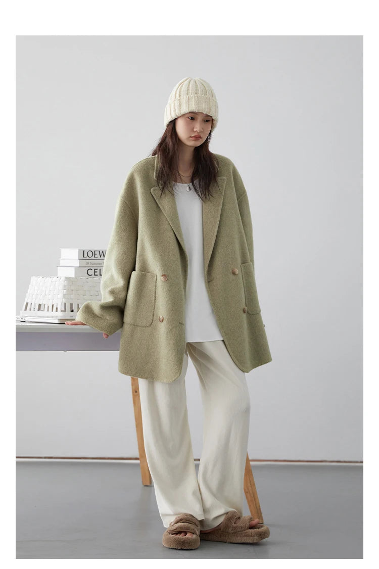 Manteau hiver femme – Coupe ample, laine chaude, style élégant & minimaliste – Élégance Hivernale