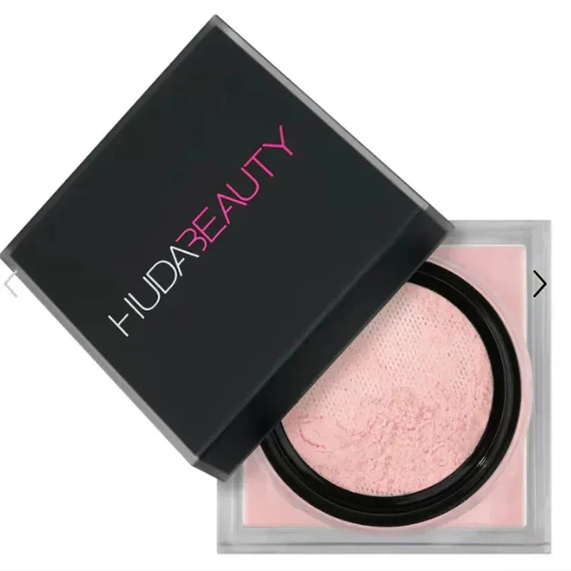 Nouveau fond de teint liquide Huda Beauty Flawless en poudre : longue tenue, sans perte de matière, contrôle du maquillage, hydrate intensément et lisse les pores.