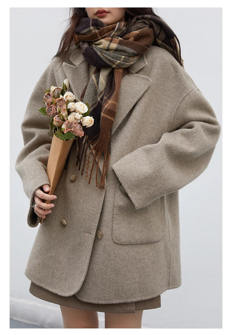 Manteau hiver femme – Coupe ample, laine chaude, style élégant & minimaliste – Élégance Hivernale