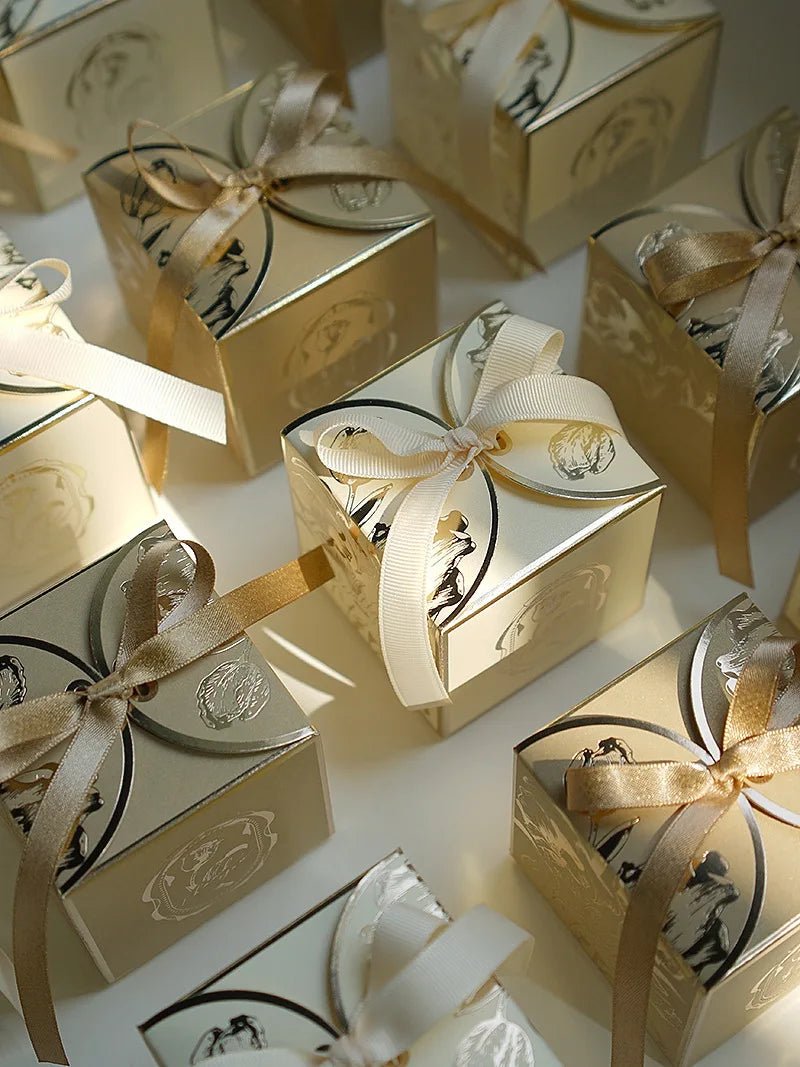 Boîtes cadeau luxe pour mariage – Coffrets champagne & or – Emballage élégant pour bonbons, bijoux ou souvenirs – Lot de 50 pièces - Cadeaux & Coffrets - BDM Beauty & Fashion Intl.